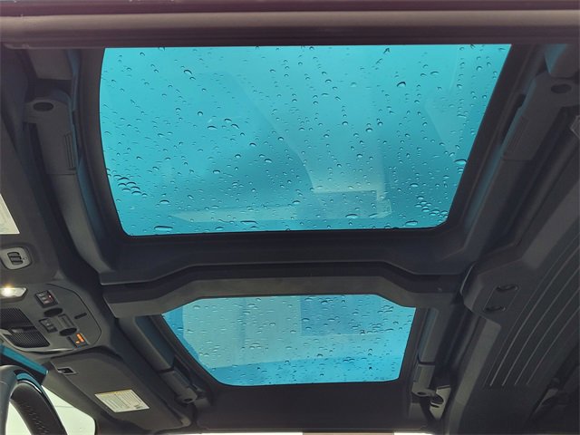 Used 2024 GMC Hummer EV 2X image 14