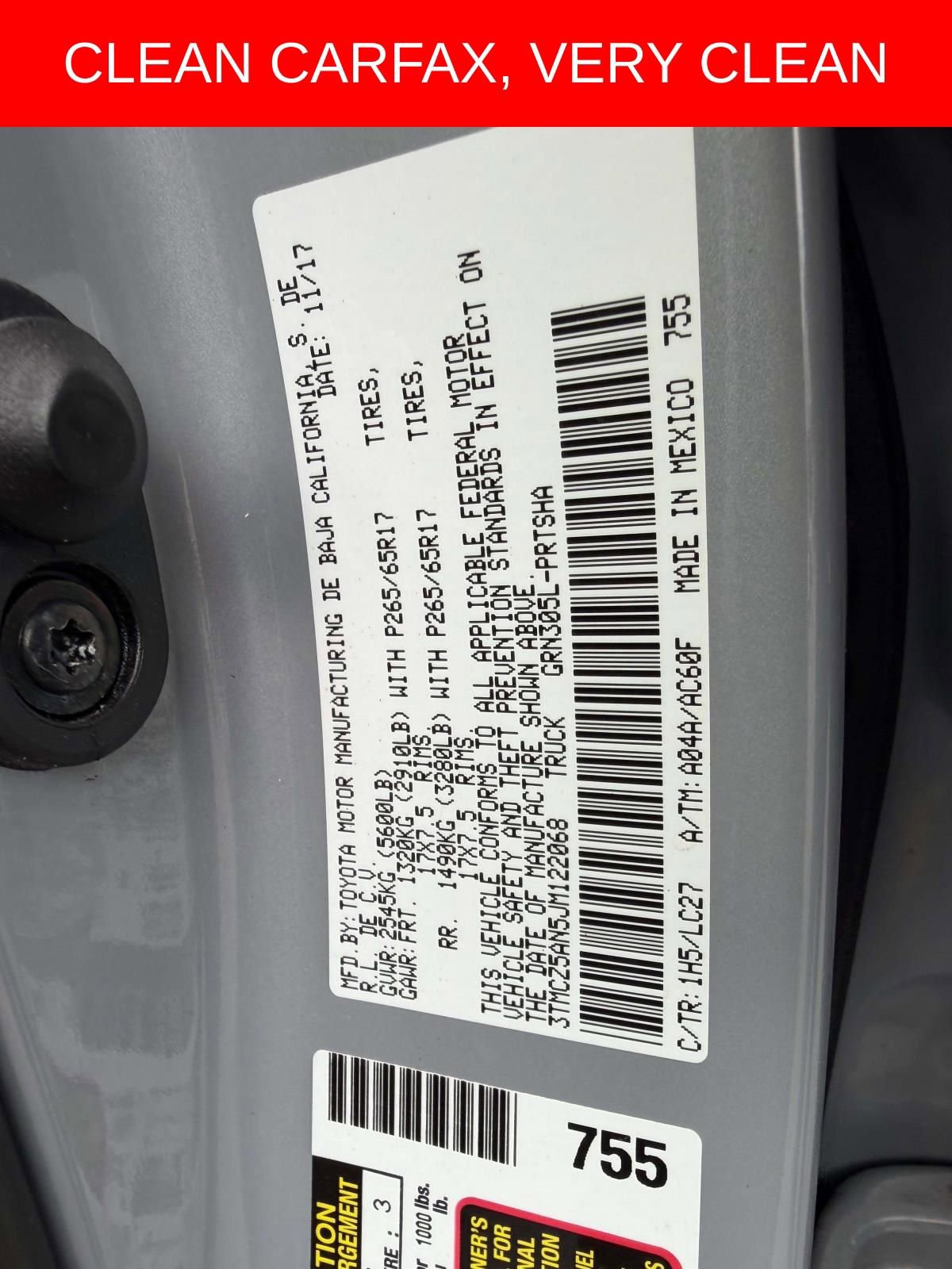 Used 2018 Toyota Tacoma TRD Sport AWD/4WD image 23