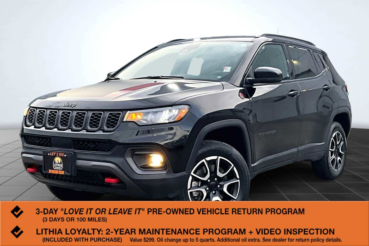 Used 2024 Jeep Compass Trailhawk AWD/4WD video 1