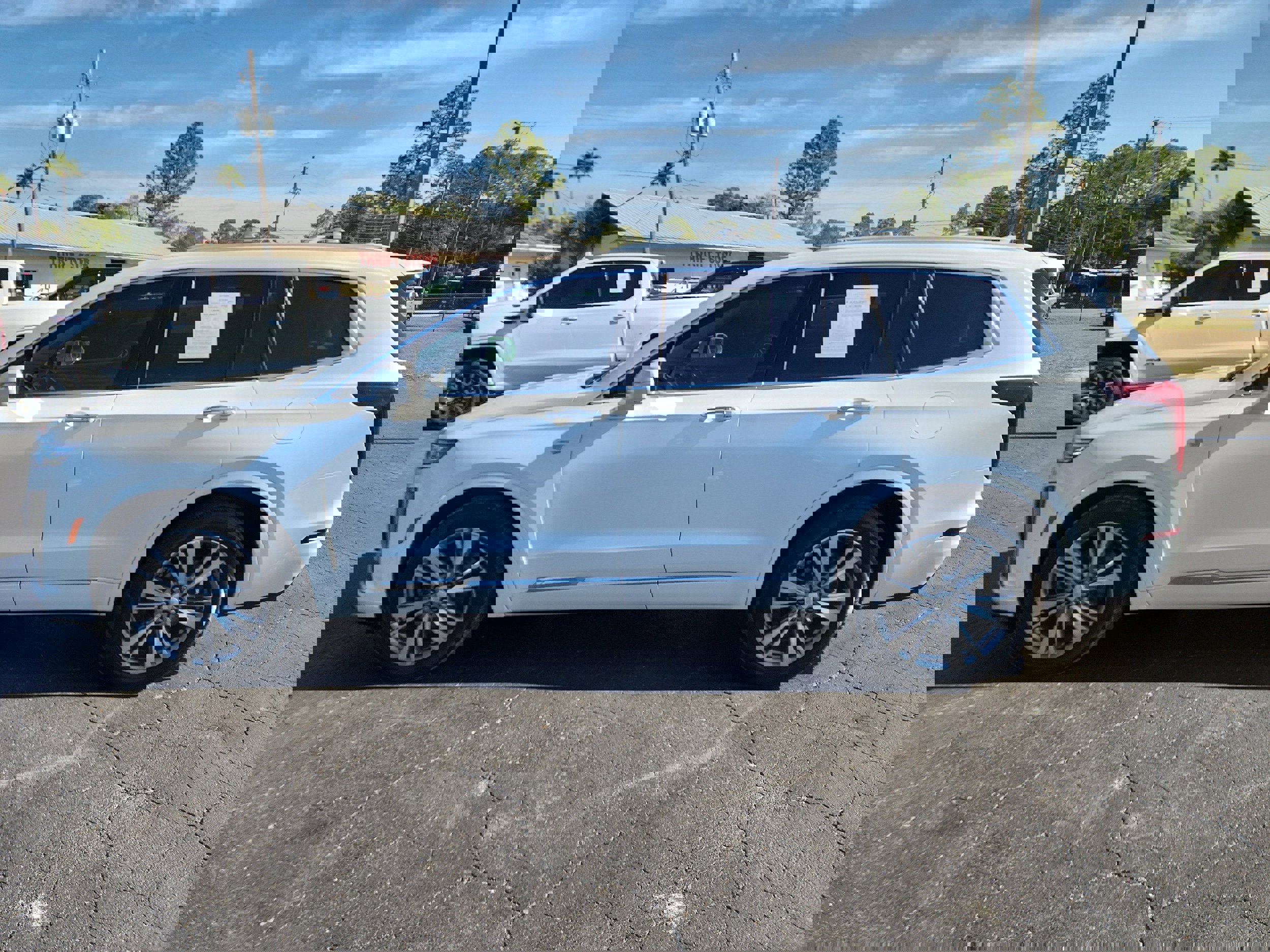 Used 2020 Cadillac XT6 Premium Luxury image 6