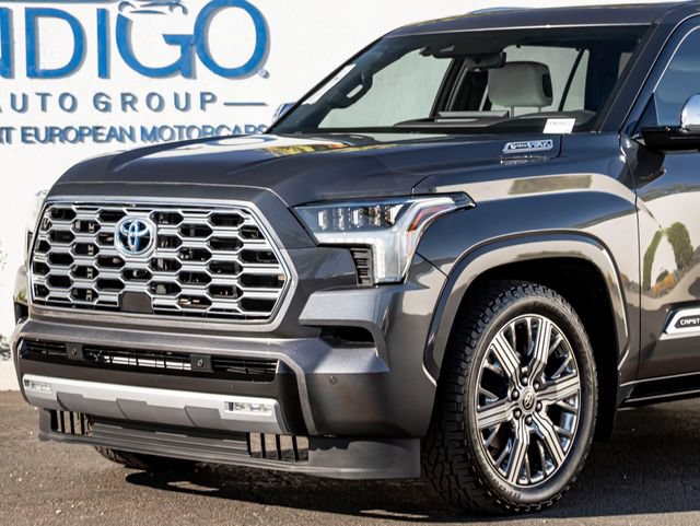 Used 2023 Toyota Sequoia Capstone AWD/4WD image 2