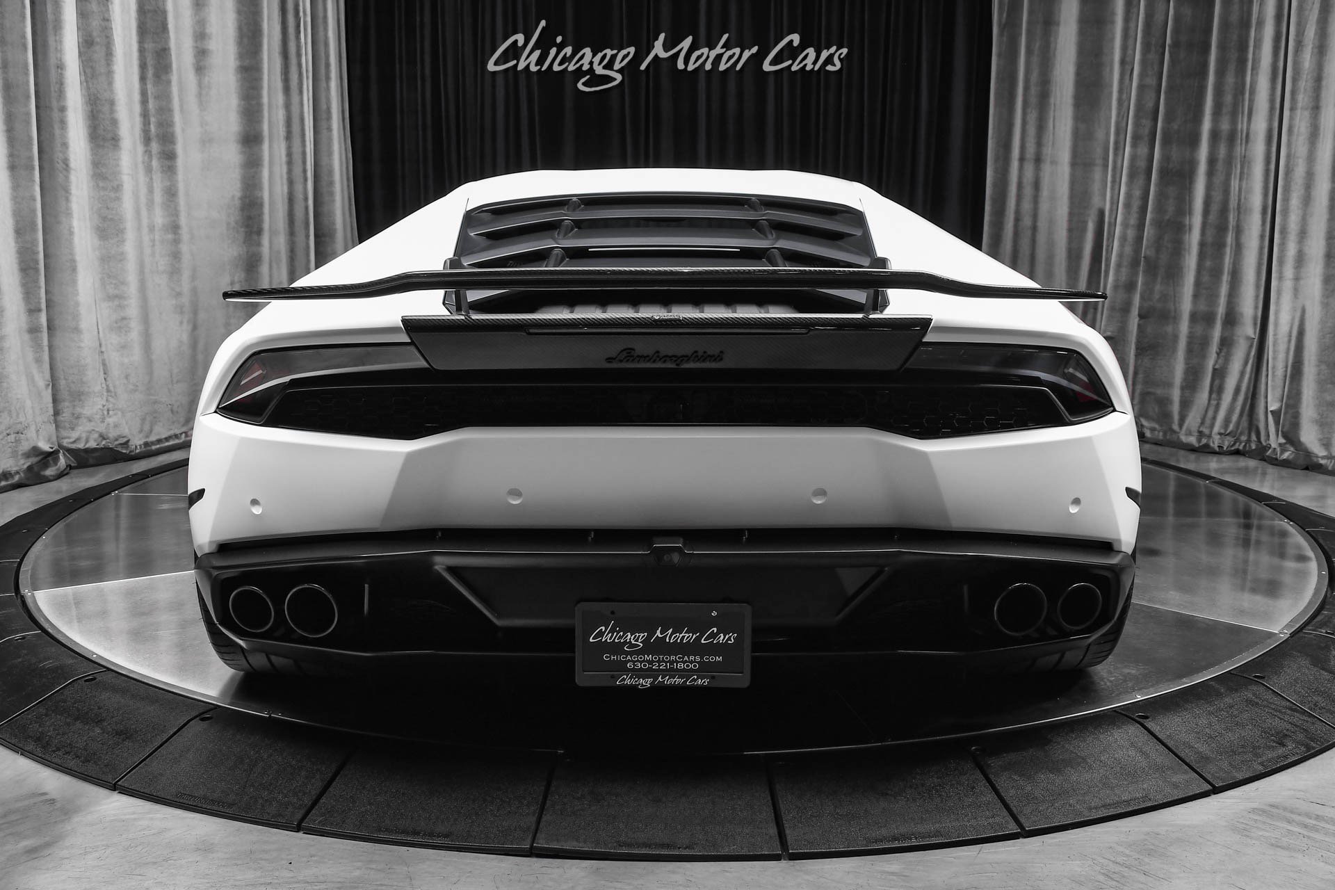 Used 2016 Lamborghini Huracan LP 610-4 AWD/4WD image 4