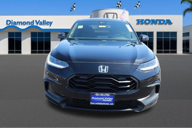 Used 2024 Honda HR-V Sport image 2