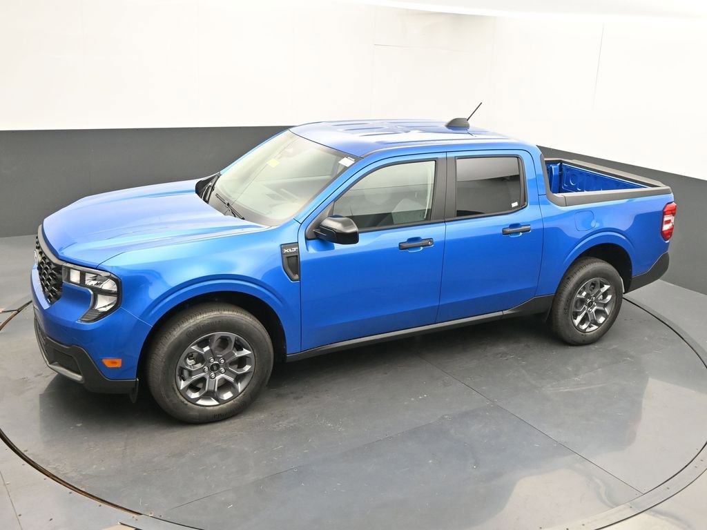 New 2025 Ford Maverick XLT w/ XLT Luxury Package image 38