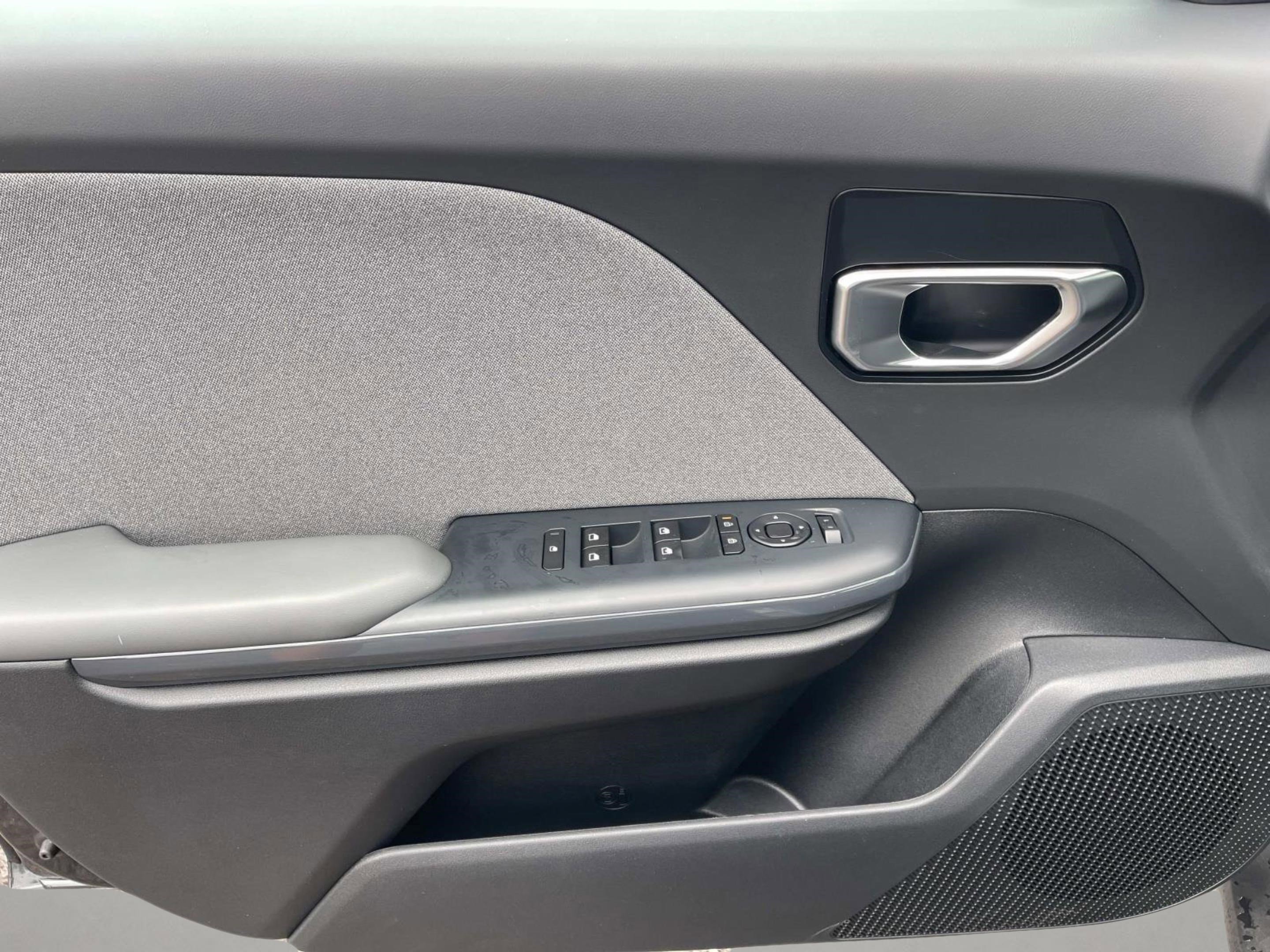 New 2025 Kia K4 EX FWD image 20