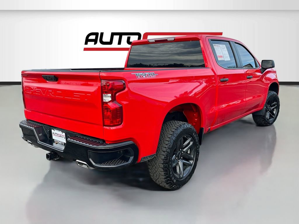Used 2024 Chevrolet Silverado 1500 Custom Trail Boss w/ LPO, Dark Essentials Package AWD/4WD image 7
