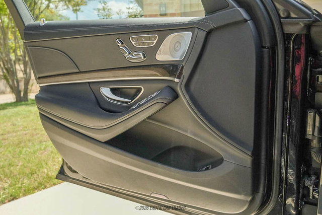 Used 2017 Mercedes-Benz S 550 4MATIC Sedan image 29