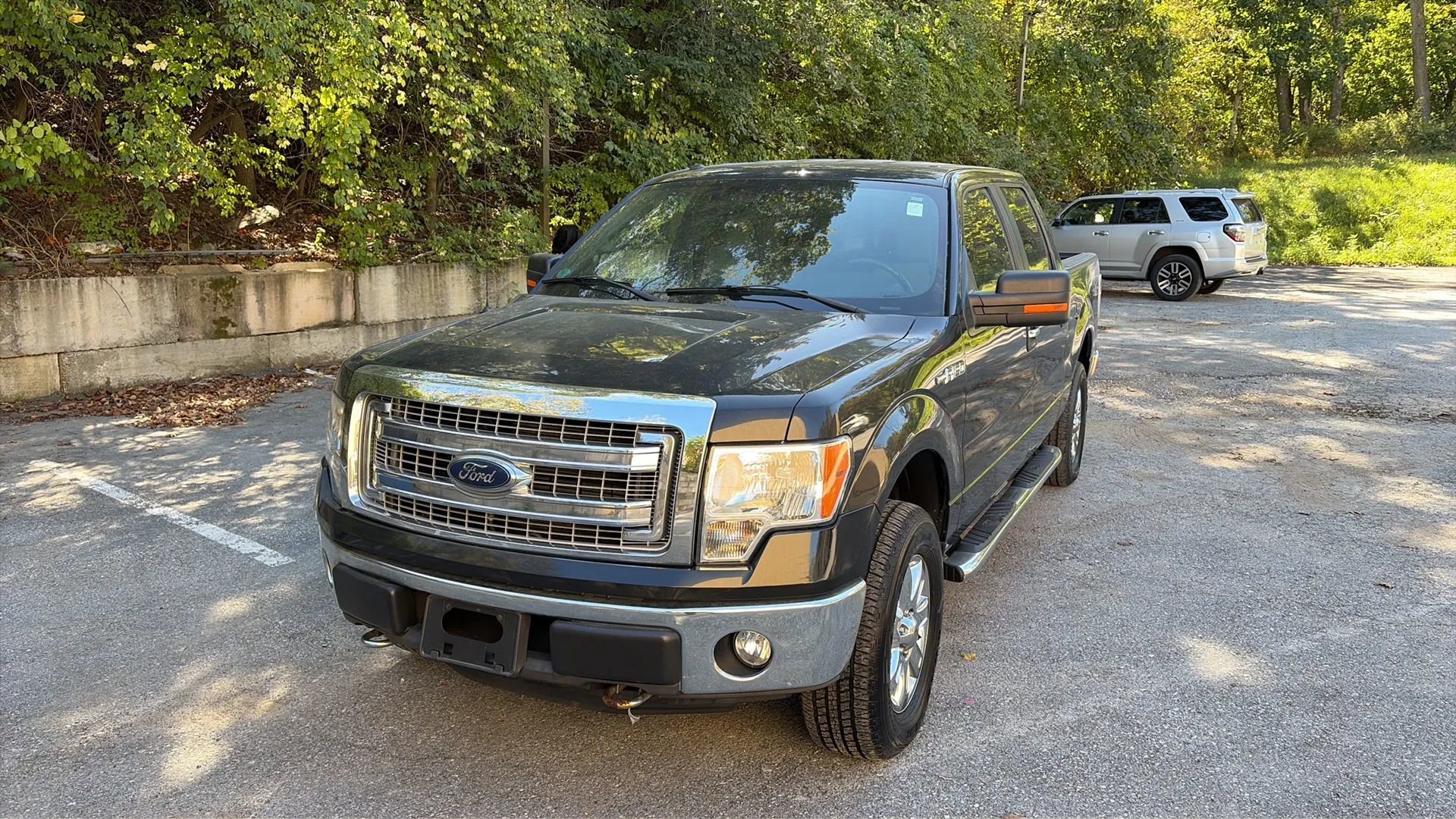 Used 2013 Ford F150 XLT w/ Luxury Equipment Group image 19