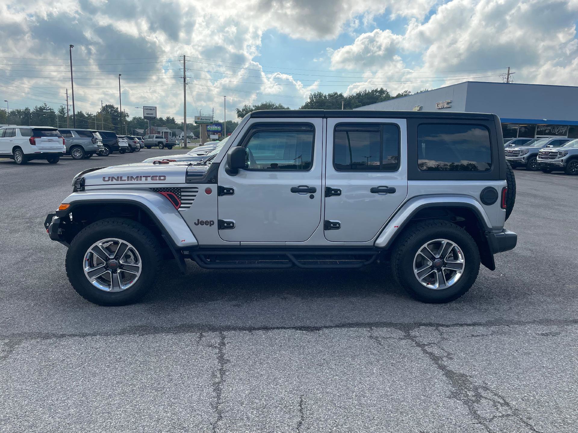 Used 2013 GMC Terrain SLT image 2