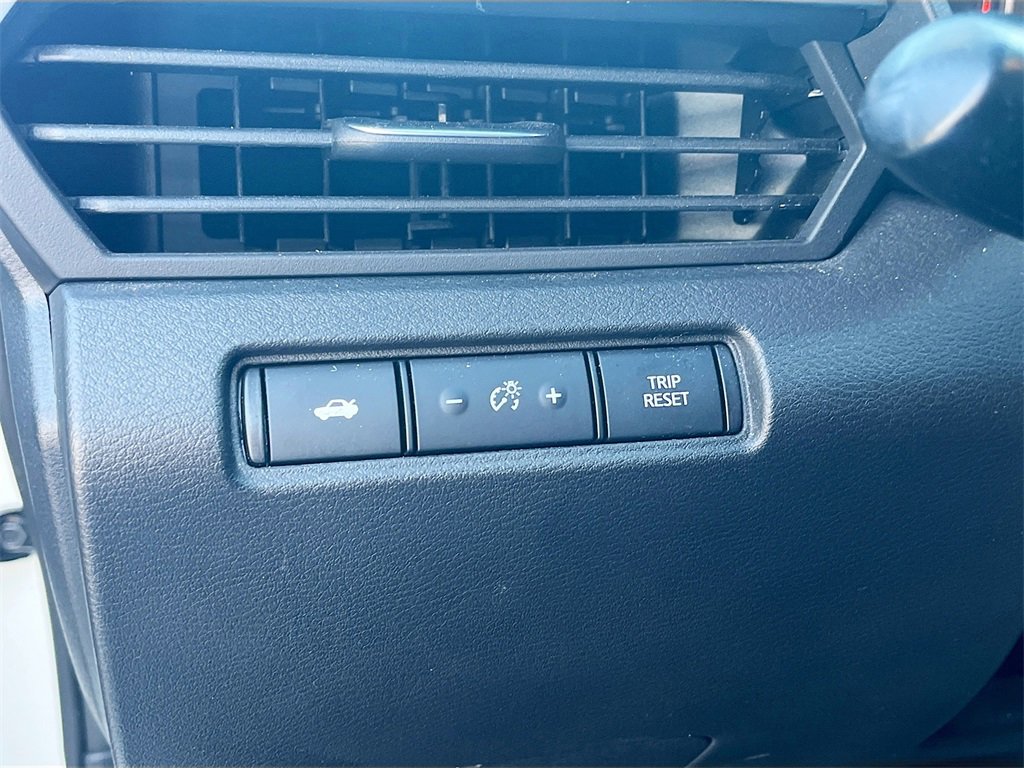 Used 2023 Nissan Altima 2.5 SR image 10