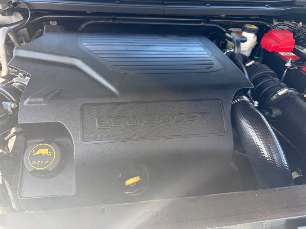 Used 2018 Lincoln MKT AWD w/ Technology Package image 18