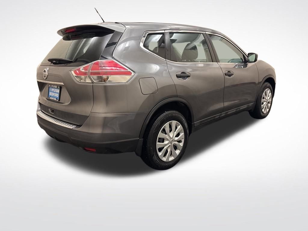Used 2016 Nissan Rogue S image 3
