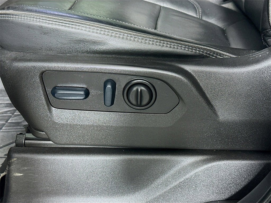 Used 2022 Chevrolet Silverado 2500 High Country image 23