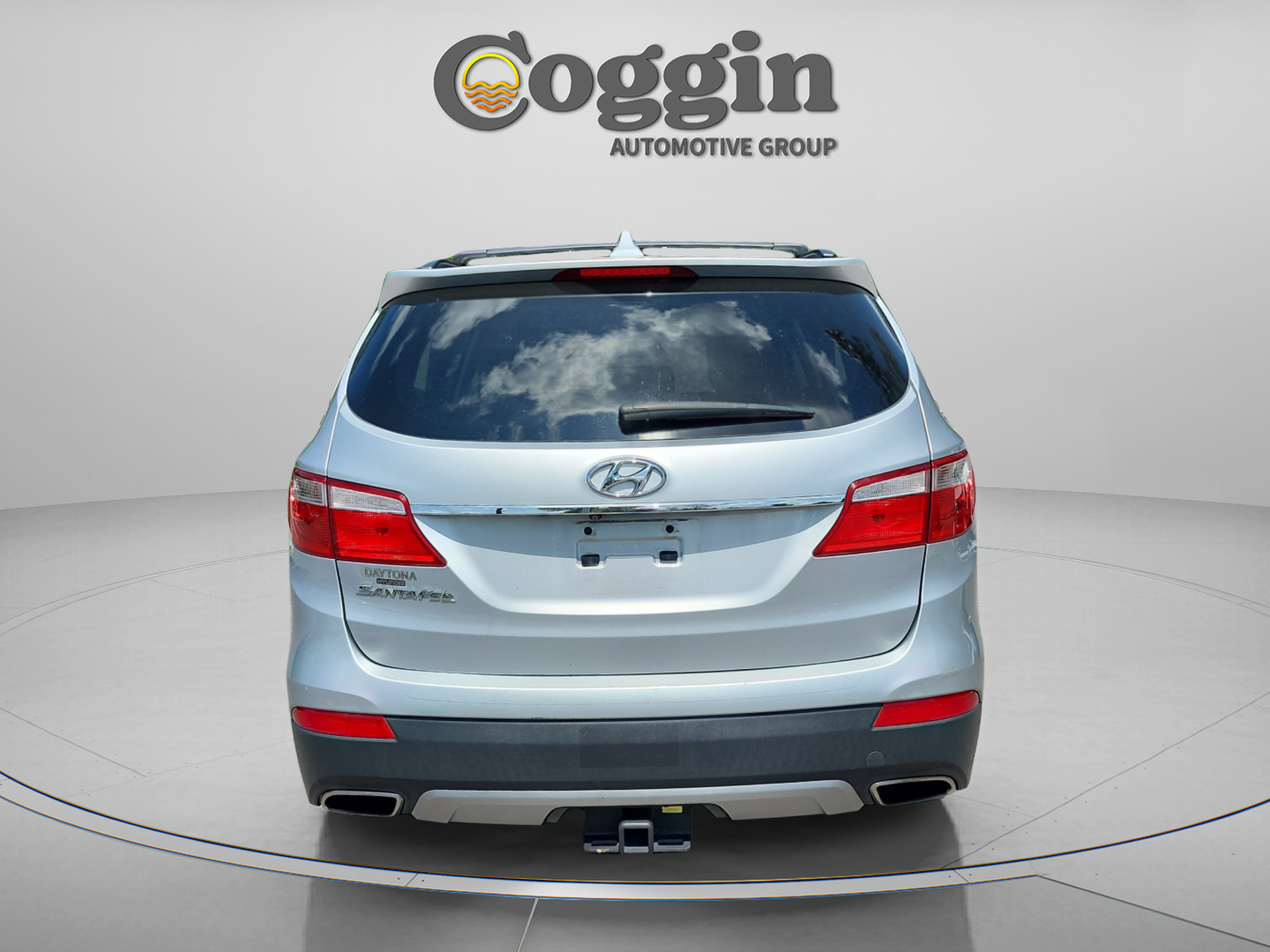 Used 2014 Hyundai Santa Fe GLS FWD image 4