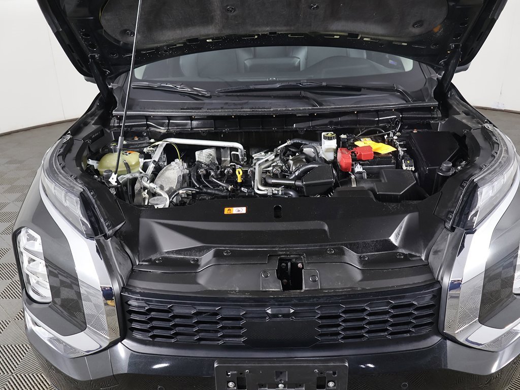 Used 2024 Mitsubishi Outlander SE image 22