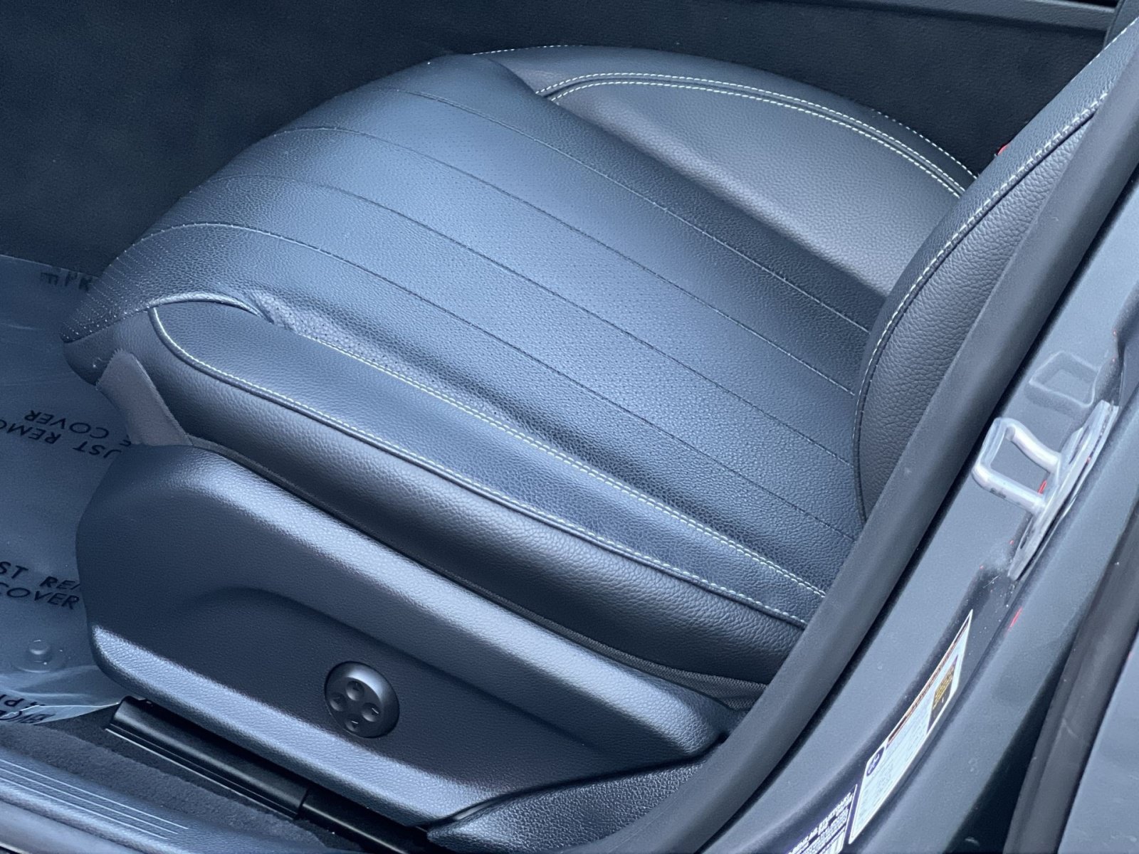 Used 2023 Mercedes-Benz E 450 4MATIC Sedan image 19