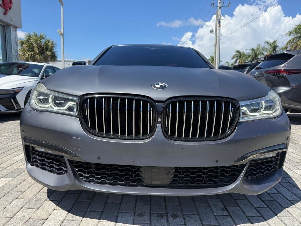 Used 2017 BMW 750i 750i Sedan image 2
