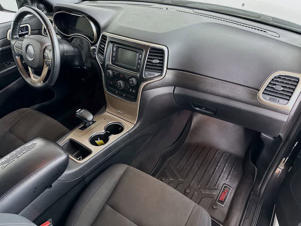 Used 2015 Jeep Grand Cherokee Laredo w/ Quick Order Package 23E image 31