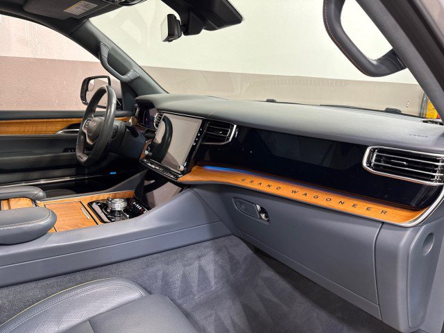 Used 2022 Jeep Grand Wagoneer Series II w/ Premium Group II image 71