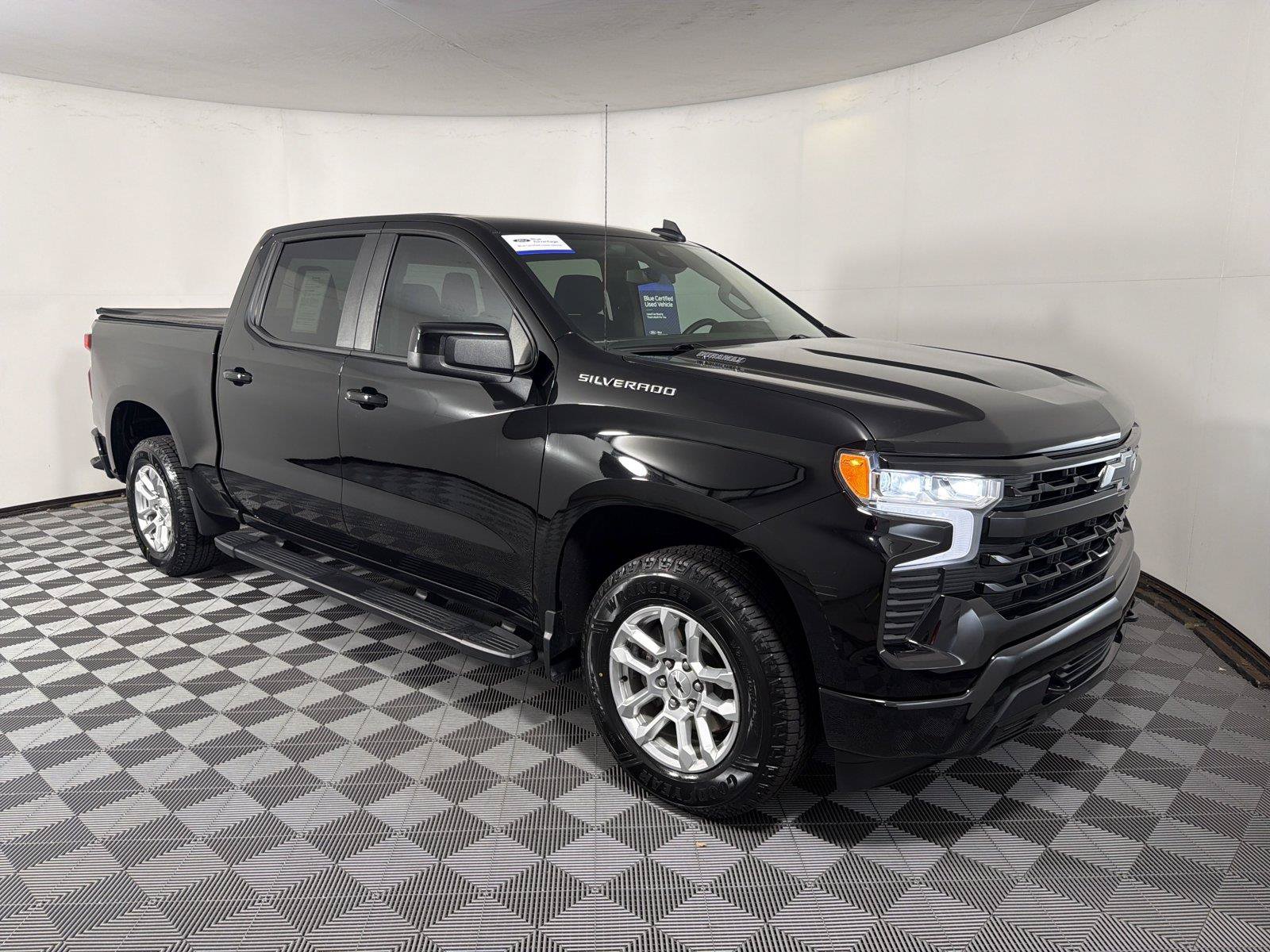 Used 2023 Chevrolet Silverado 1500 RST