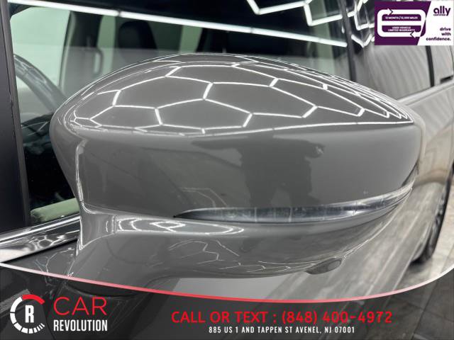 Used 2021 Chrysler Pacifica Touring-L image 58