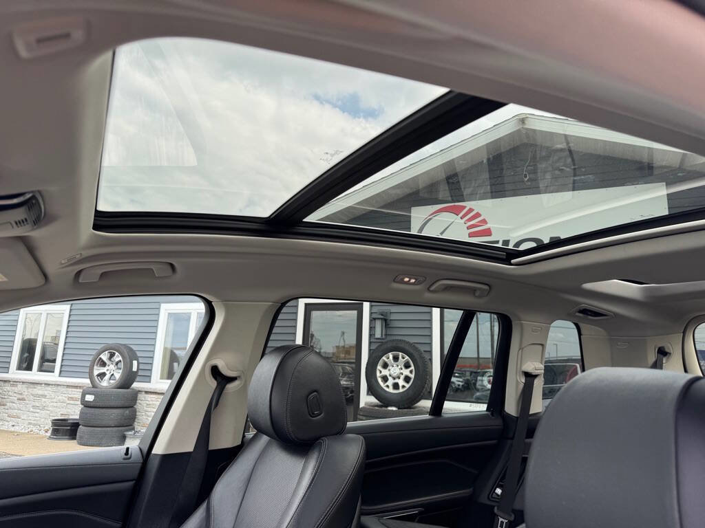 Used 2020 BMW X7 xDrive40i w/ Cold Weather Package image 15