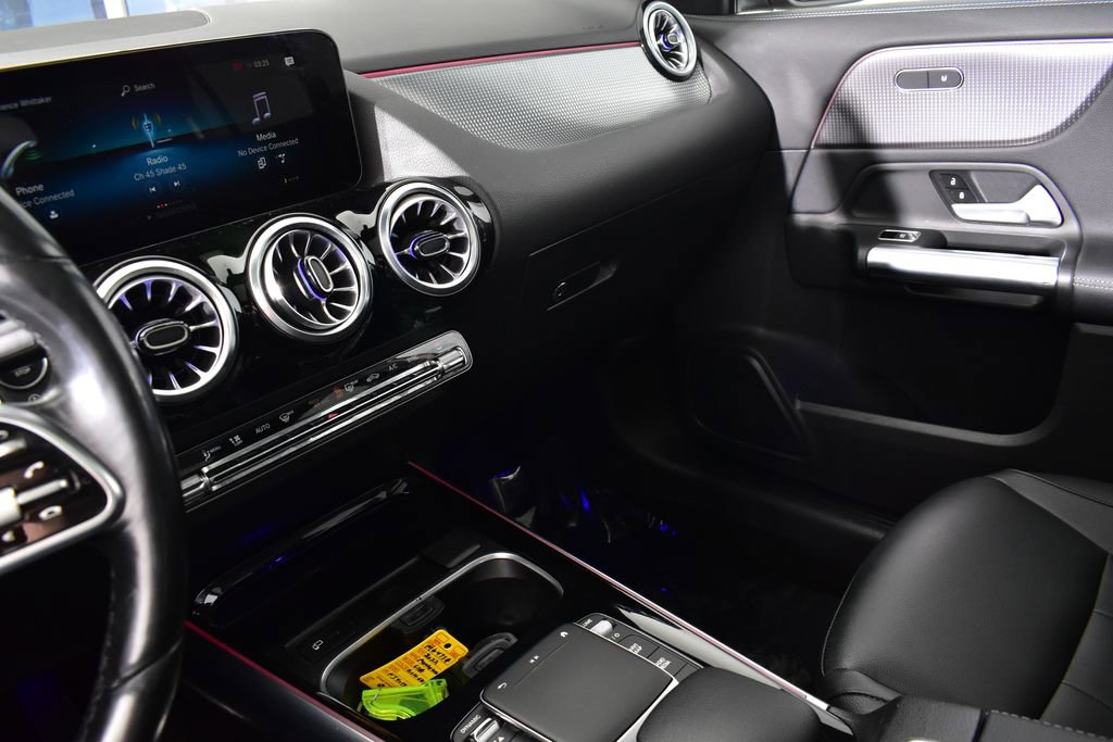 Certified 2022 Mercedes-Benz GLA 250 4MATIC image 22