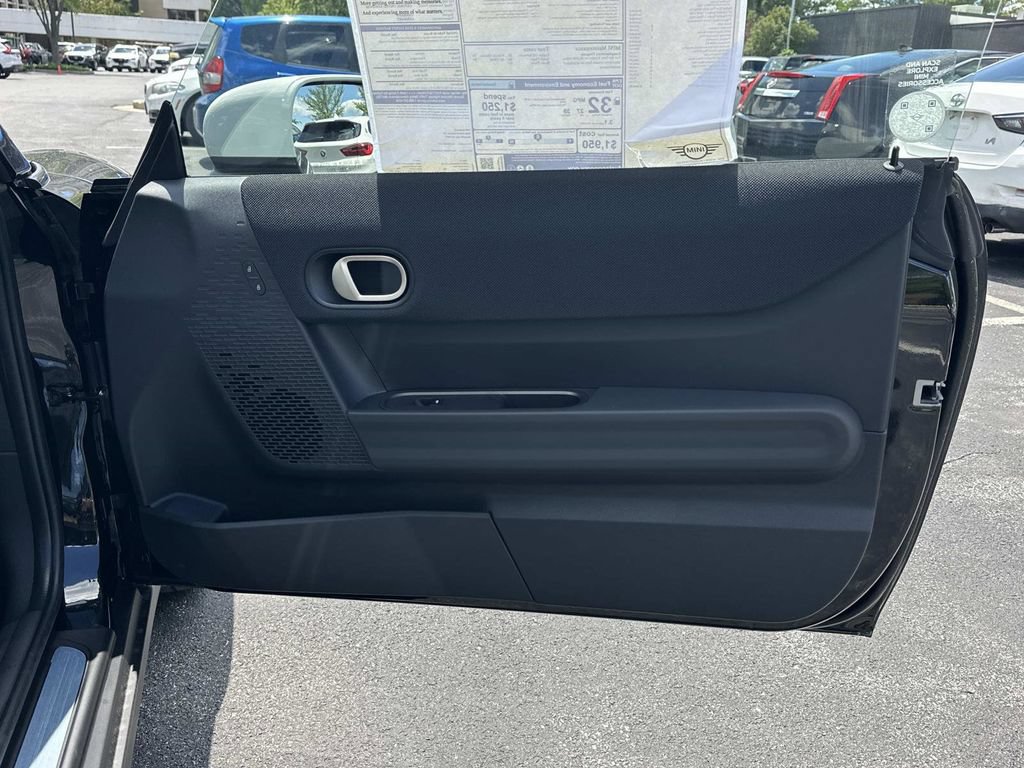 New 2026 MINI Cooper 2-Door Hardtop FWD image 28