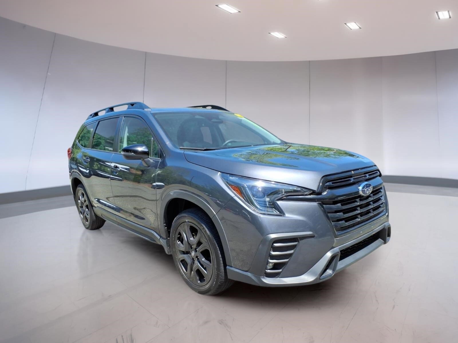 Used 2023 Subaru Ascent Onyx Edition AWD/4WD image 1