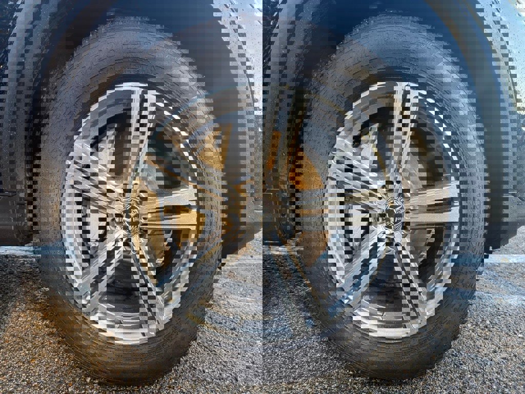 Certified 2022 Mercedes-Benz GLC 300 4MATIC w/ Premium Package Lite image 9