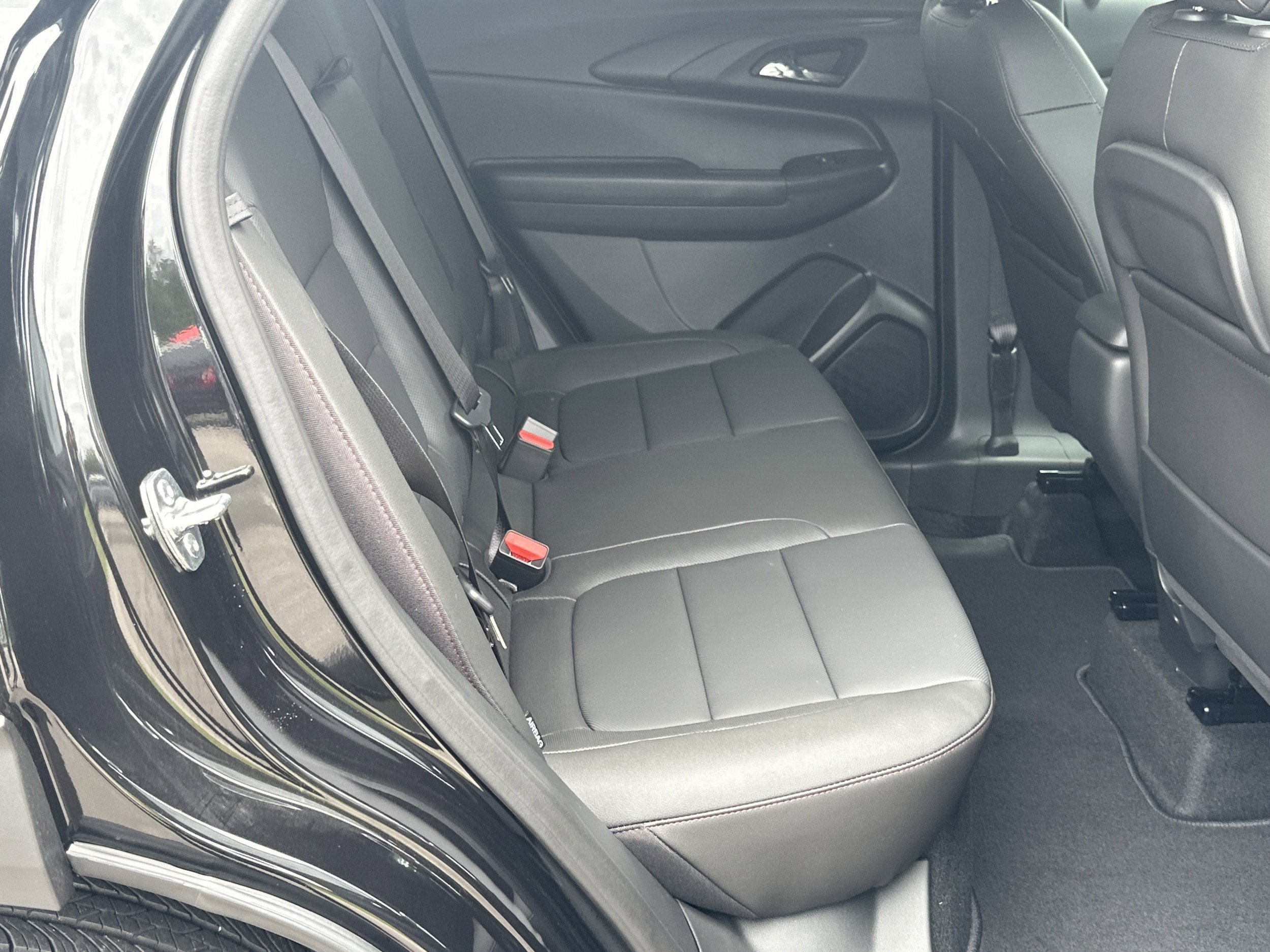 New 2026 Chevrolet TrailBlazer RS w/ Driver Confidence Package FWD image 15