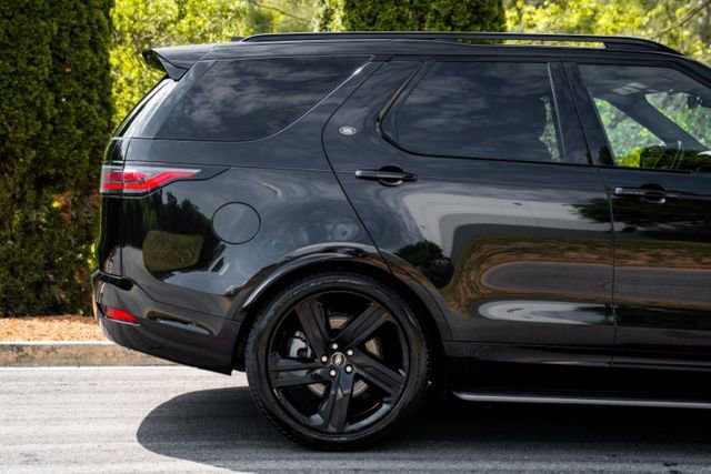 Used 2023 Land Rover Discovery HSE R-Dynamic AWD/4WD image 13