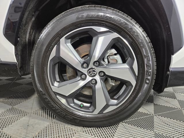 Used 2024 Toyota RAV4 SE w/ Weather & Moonroof Package AWD/4WD image 11