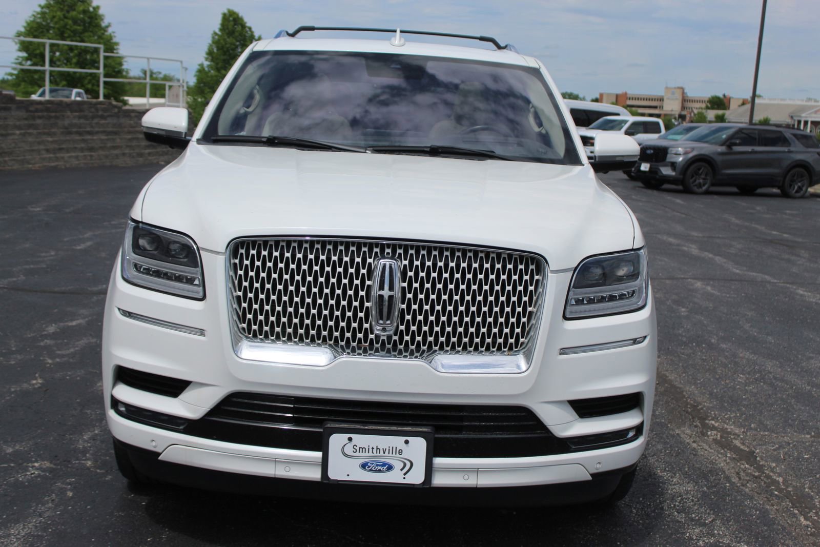 Used 2020 Lincoln Navigator L Reserve w/ Equipment Group 208A Reserve AWD/4WD image 11