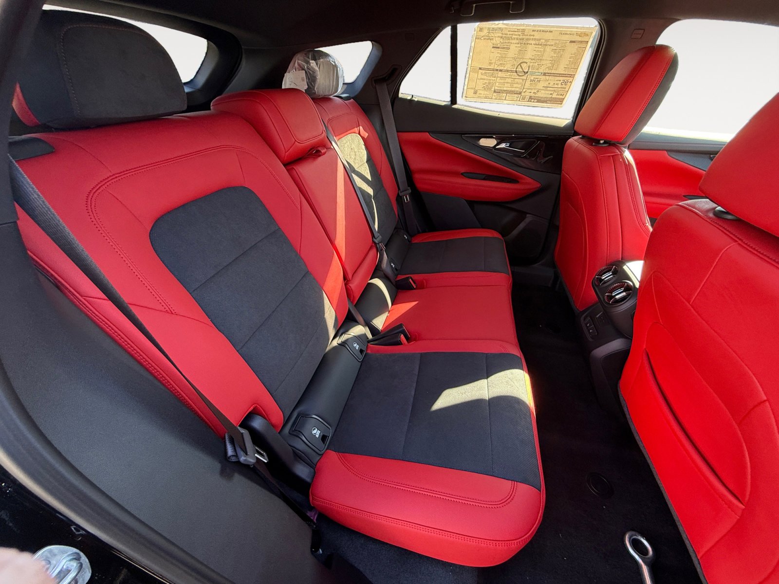 New 2025 Chevrolet Blazer EV RS image 18