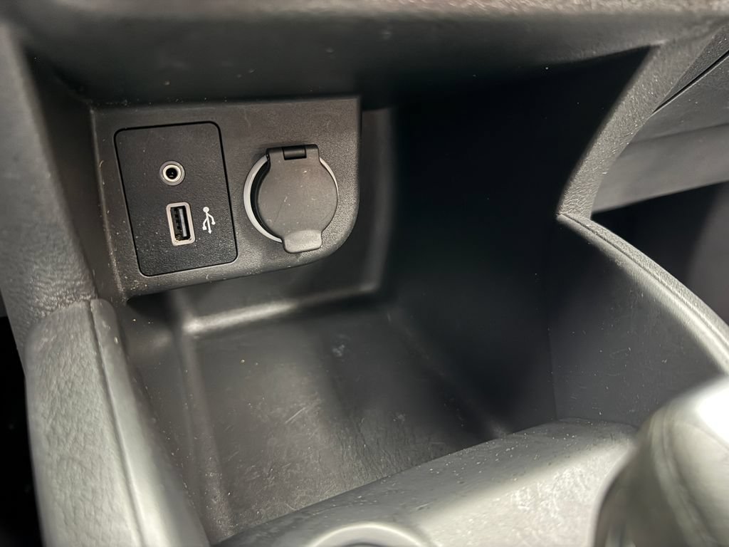 Used 2025 Nissan Kicks Play S FWD image 18