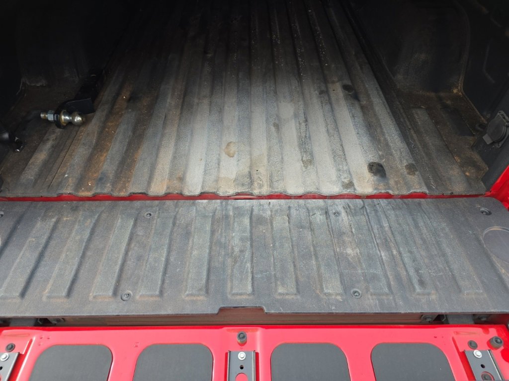 Used 2021 GMC Sierra 1500 AT4 w/ AT4 Premium Package image 8