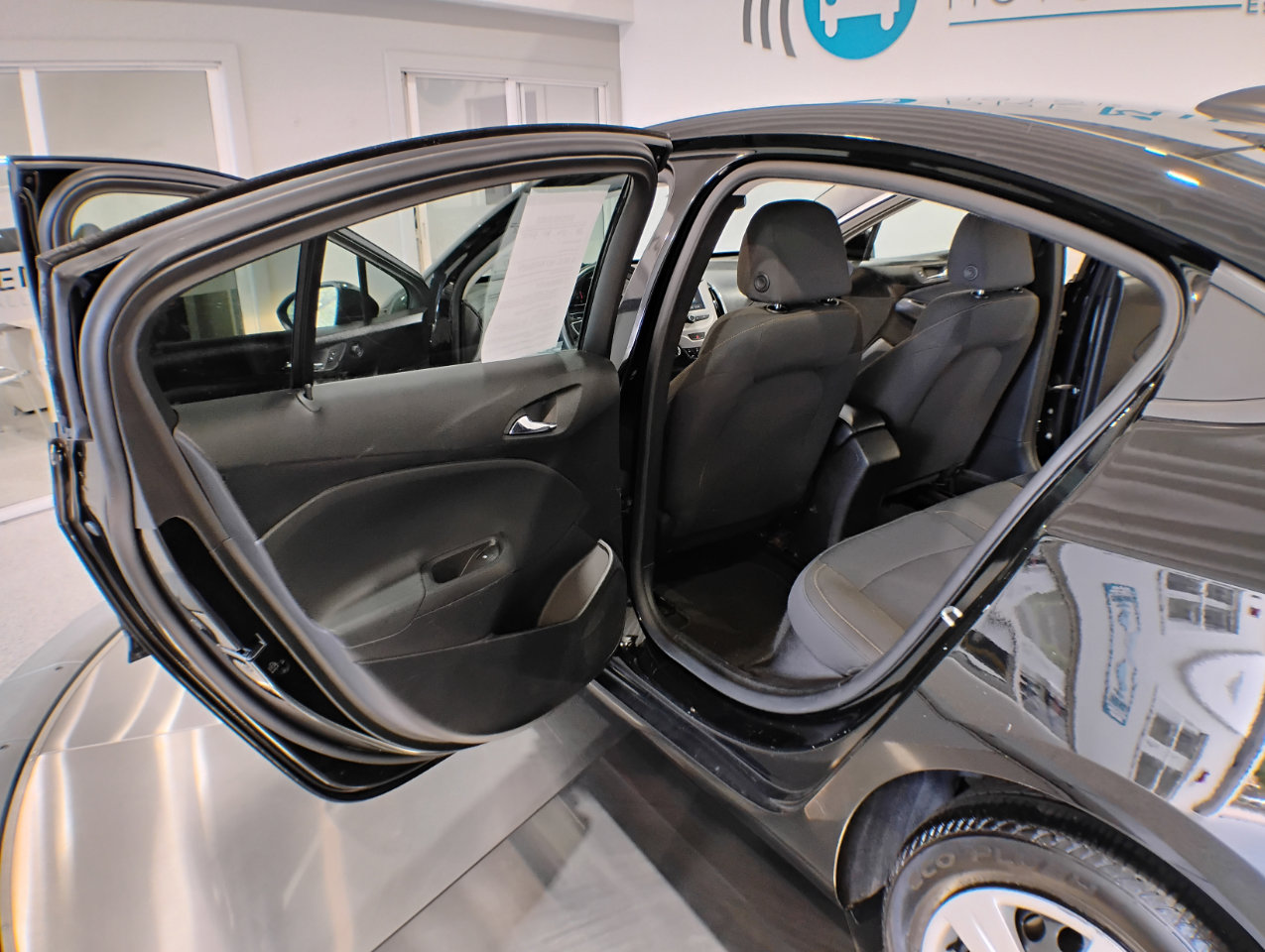 Used 2016 Chevrolet Cruze LS image 8