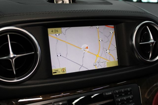 Used 2013 Mercedes-Benz SL 550 image 22