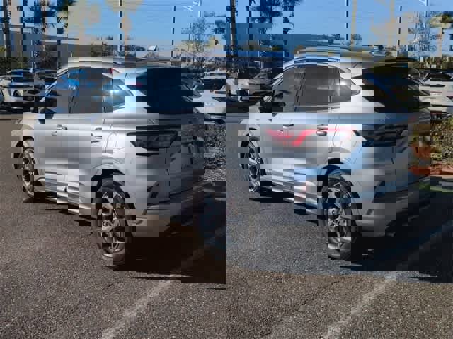 Used 2024 Ford Escape ST-Line image 5