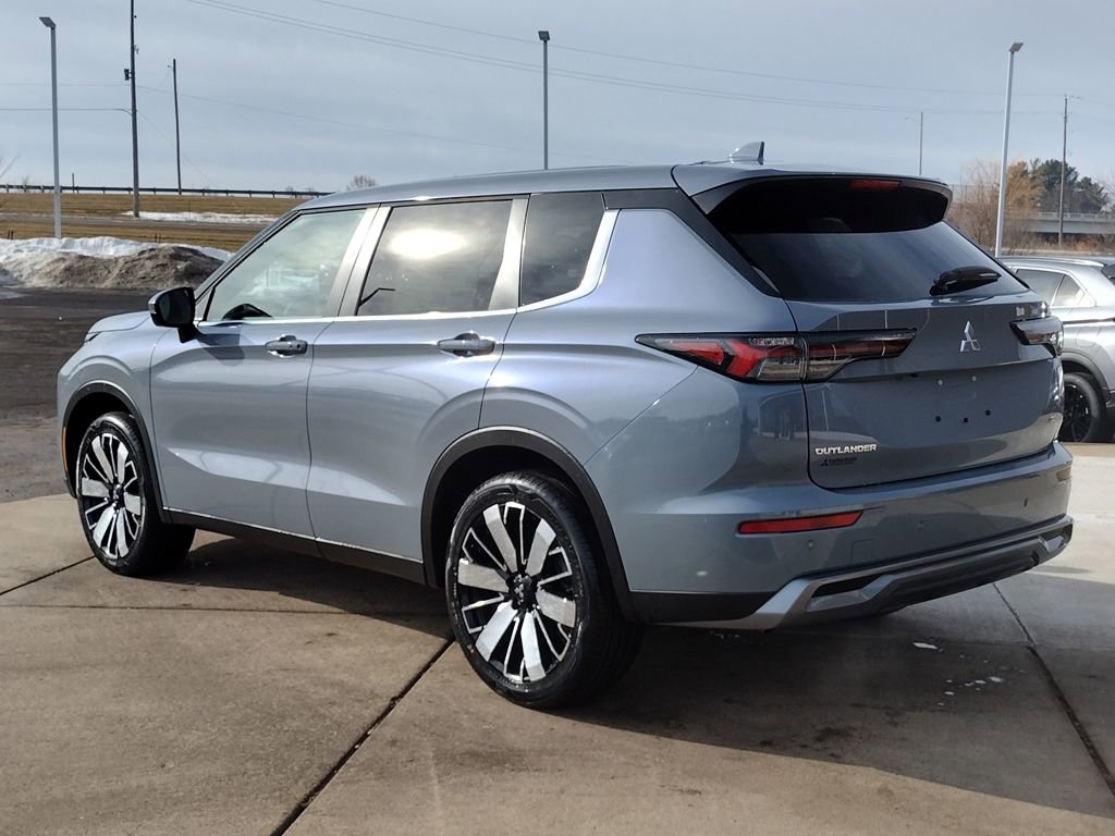 New 2026 Mitsubishi Outlander SE image 19