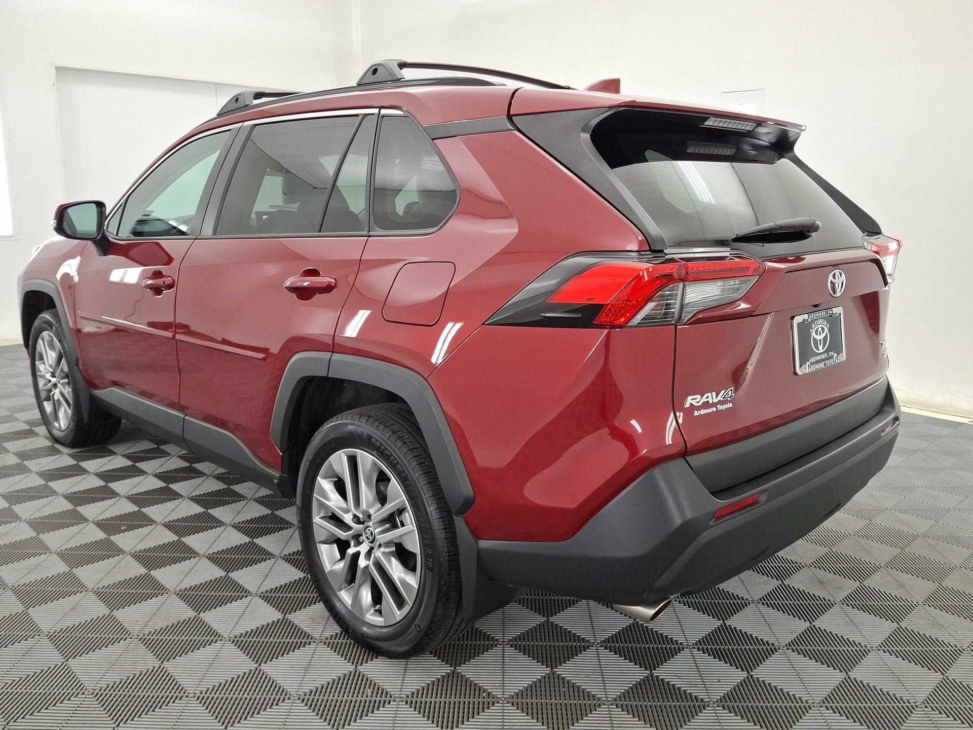 Certified 2023 Toyota RAV4 XLE Premium AWD/4WD image 22