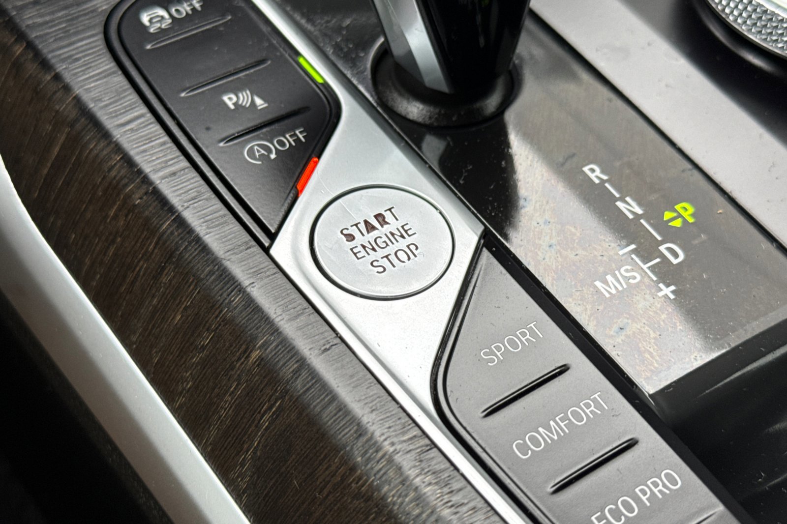 Used 2022 BMW 330i 330i w/ Driving Assistance Package image 22