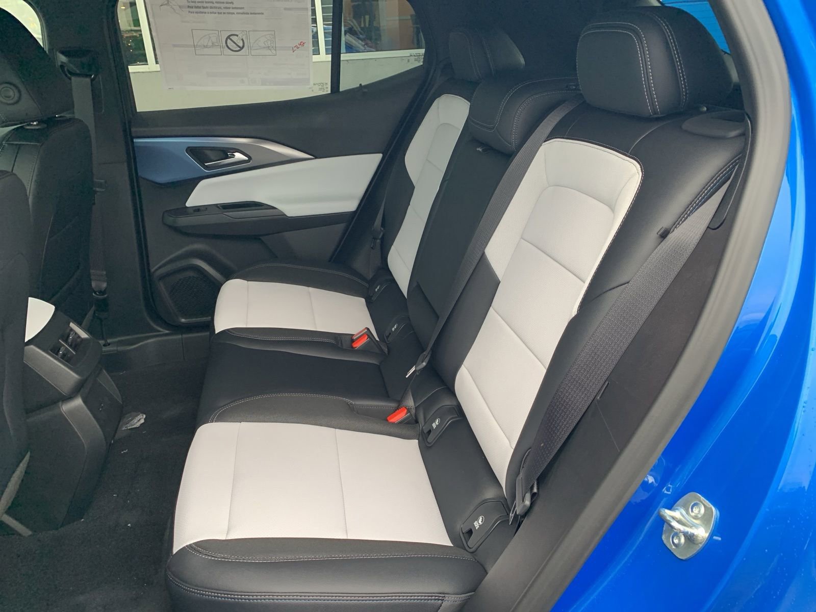 New 2026 Chevrolet Equinox EV LT image 14