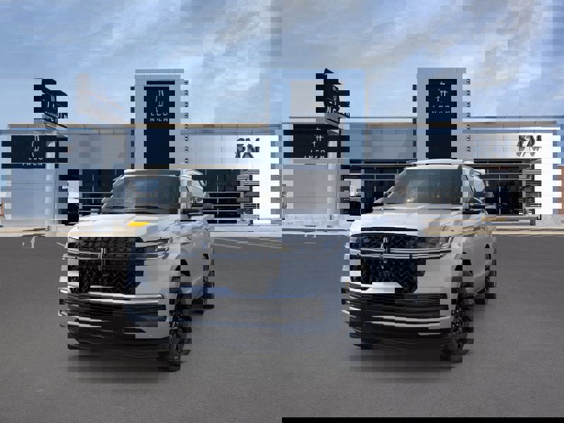 New 2025 Lincoln Navigator L Reserve w/ Jet Appearance Package image 2