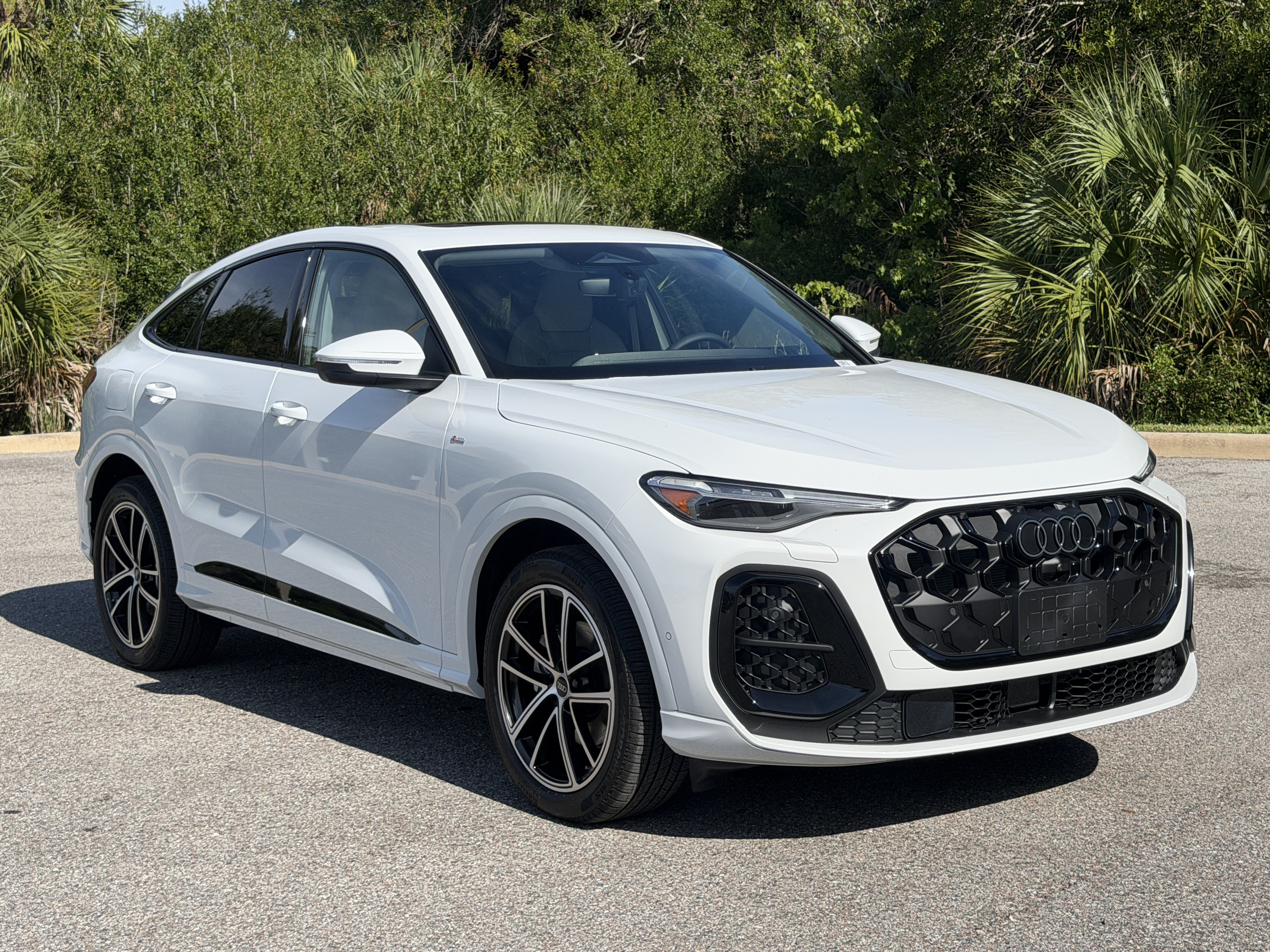 New 2026 Audi Q5 Prestige AWD/4WD image 1