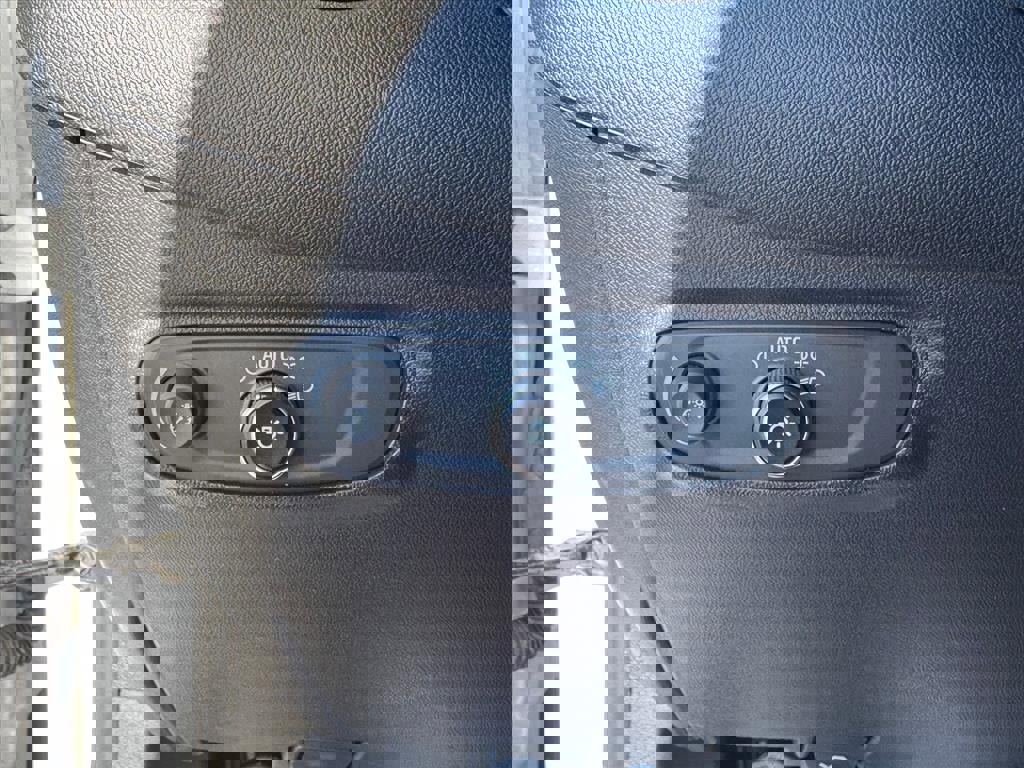 Certified 2023 Chevrolet Equinox LT image 15