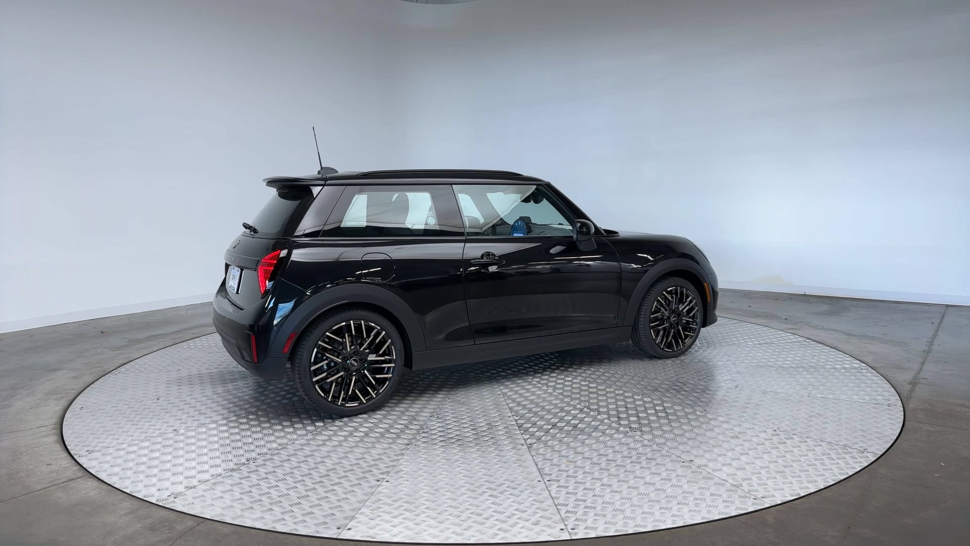 Used 2026 MINI Cooper S FWD image 8