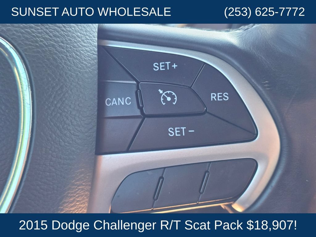Used 2015 Dodge Challenger R/T Scat Pack w/ Leather Interior Group RWD image 34