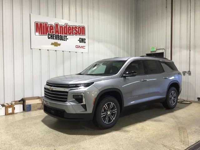 New 2026 Chevrolet Traverse LT w/ LPO, Floor Liner Package